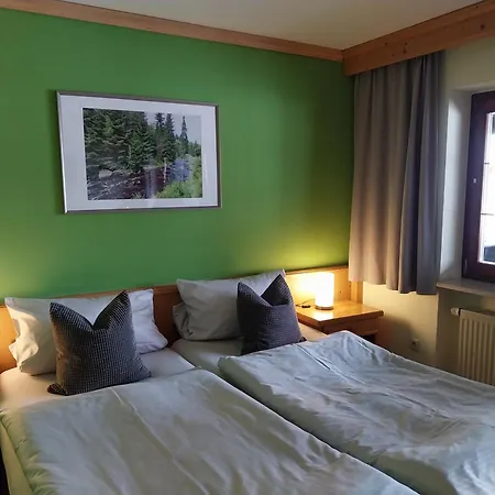 Landgasthof Neitsch ゲストハウス 3*
